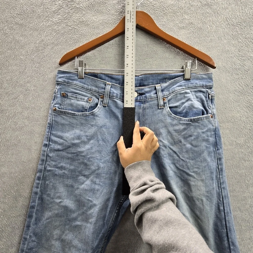 Levi's 502 Men Jeans 33X32 Light Blue Denim Taper Fit 27